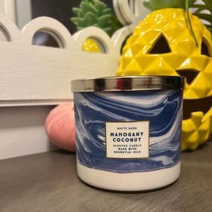 NEW Bath and Body Works / White Barn Mahogany Coconut  3 Wick Candle